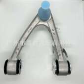 M139前上控制臂 适用2007 2013玛莎拉蒂GranTurismo 980139893