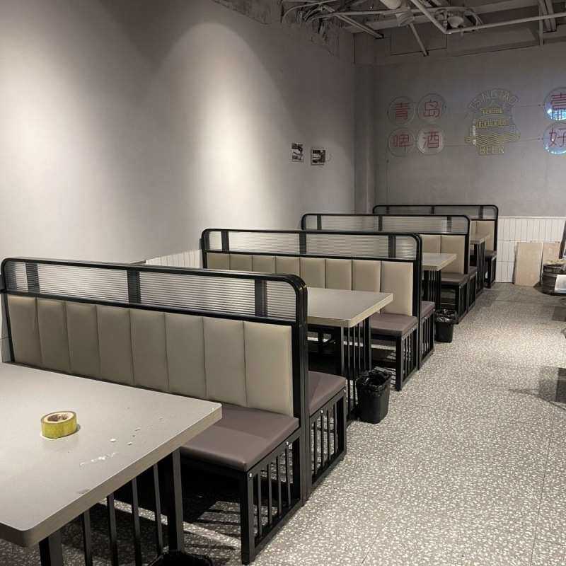 岩板大理石火锅店桌子电磁炉一体自助餐店沙发餐桌椅靠墙卡座薄款