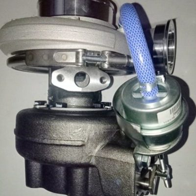 重汽MC07曼卡WF70P发动机70000041 082V09100-7576涡轮增压器机泵