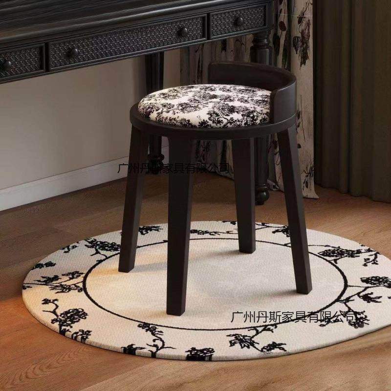 中古风梳妆椅实木化妆椅女生卧室梳妆台靠背椅子可可椅轻奢复古凳,玩具/童车/益智/积木/模型,毛绒/玩偶/公仔/布艺类玩具,淘宝优惠券,粉丝福利购,淘宝优惠卷