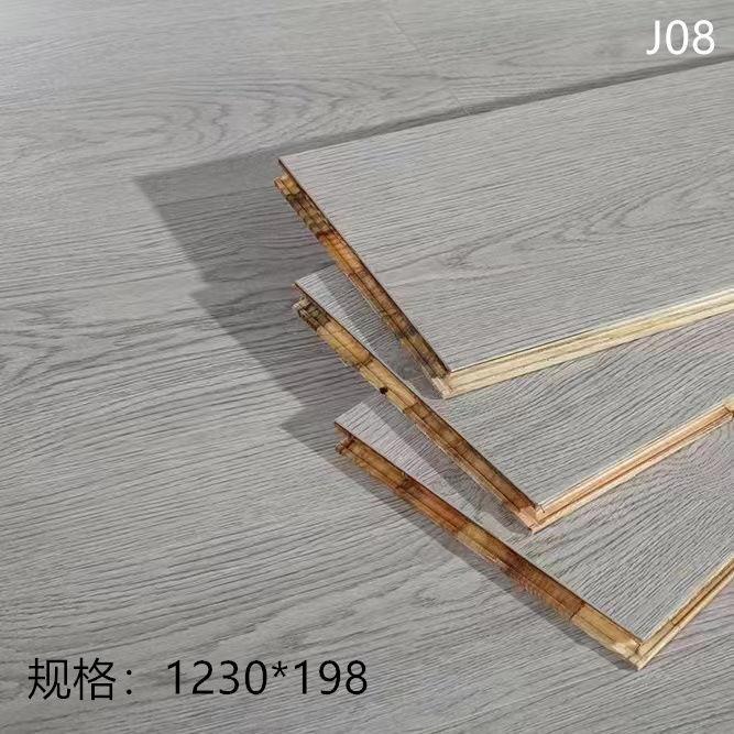 新三层实木复合多层地板15mm家用儿童地暖E0防水耐磨厂家直销一件