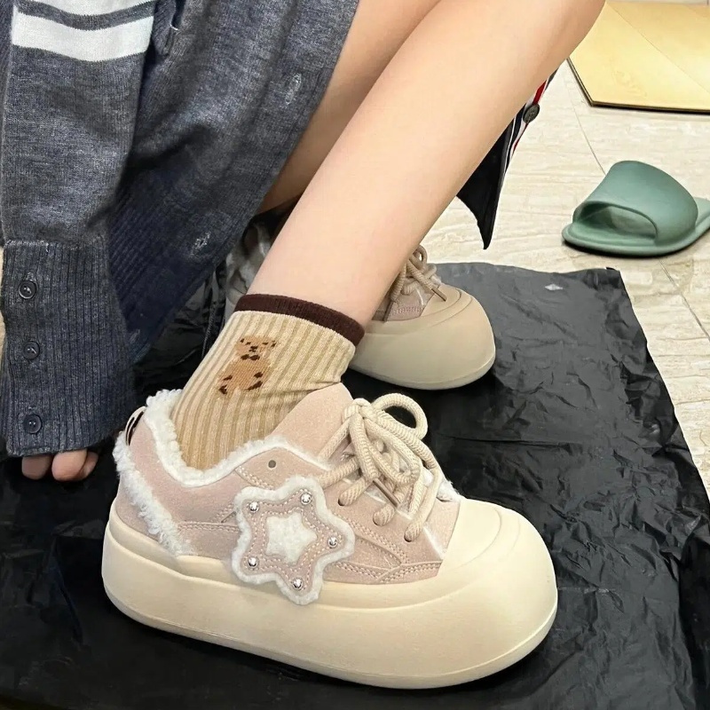 可爱百搭休闲星面包鞋女厚底增高