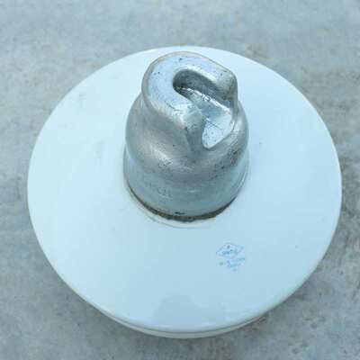 厂家供应U120BP146D，XWP2-120悬式瓷绝缘子陶瓷绝缘子