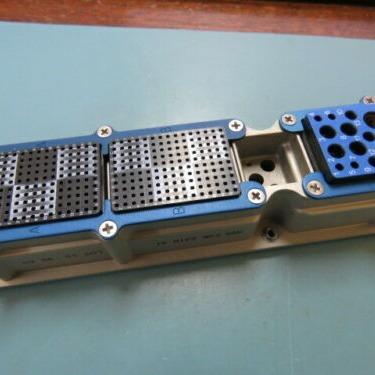 RADIALL雷迪埃板对板NSX-ARINC600.航空计算机连接