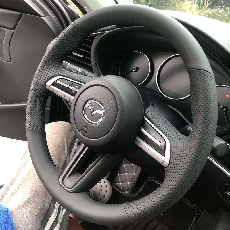 2023款马自达CX-50行也专用手缝方向盘套昂克赛拉CX30阿特兹CX-5