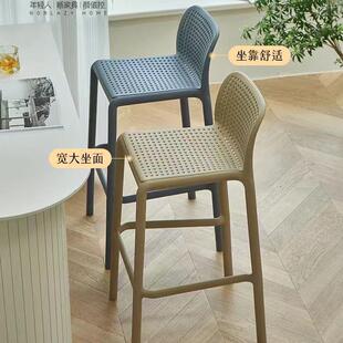 现代简约酒吧椅北欧吧台椅户外堆叠吧台凳高脚凳子靠背前台高椅