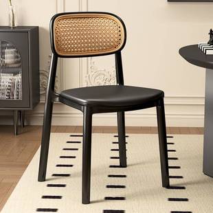 北欧藤编塑料椅子户外家用可叠放餐椅网红中古靠背椅小户型书桌g&