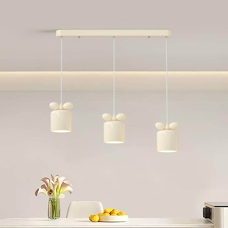 奶油风新款餐厅吊灯现代简约餐桌吧台岛台灯创意温馨中山灯具