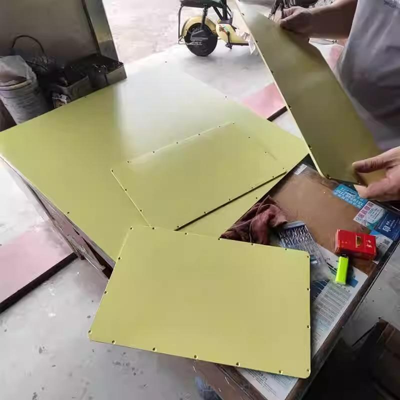 厂家玻璃钢外壳六角蜂窝纸蜂窝盖板方轮蜂窝低频段蜂窝状隔板制作