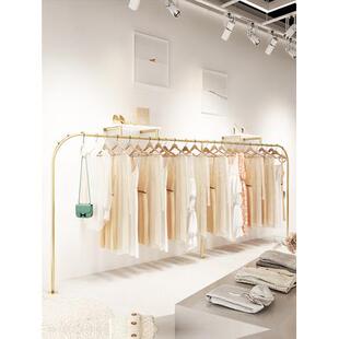 服装店挂衣架挂衣服的架子上墙壁挂墙上双层铁艺墙壁落地金色式