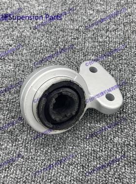 适用宝马E46320i323Ci323i前下控制臂胶套衬套三角臂吊耳