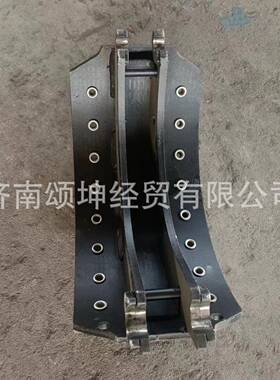 供应重汽豪沃斯太尔配件AZ9231340200制动蹄带衬片总成