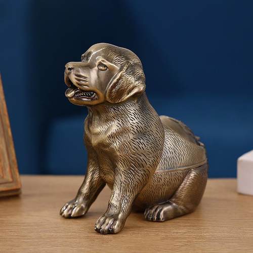 大号烟灰缸家用高级感欧式创意家用客厅大烟缸个性潮流带盖烟缸