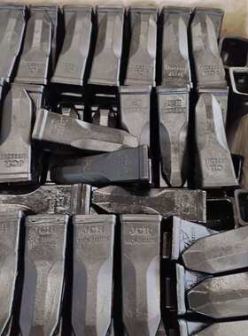 现货 现代R245 275 305 350 375挖掘机土方斗齿 破冰 岩石斗齿