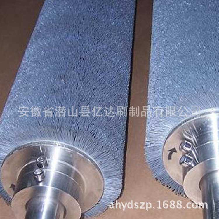 不锈钢钢丝刷辊 黑钢丝扫路刷盘 工业机械刷辊 打磨清洗钢丝刷辊