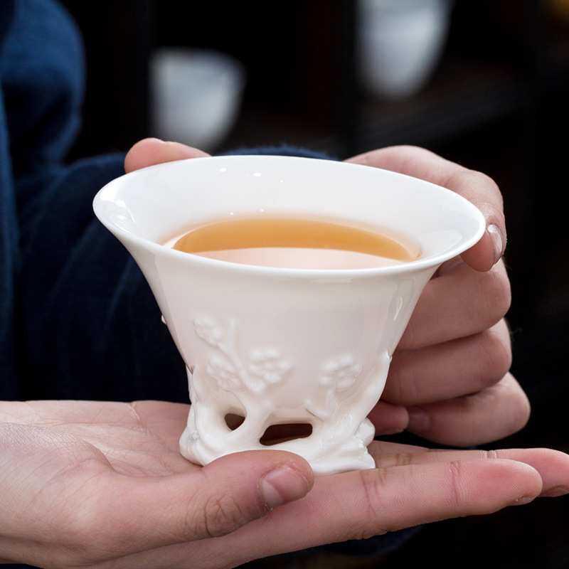 德化白瓷茶杯陶瓷茶盏主人杯大师心经杯折枝梅花杯品茗单杯茶盏