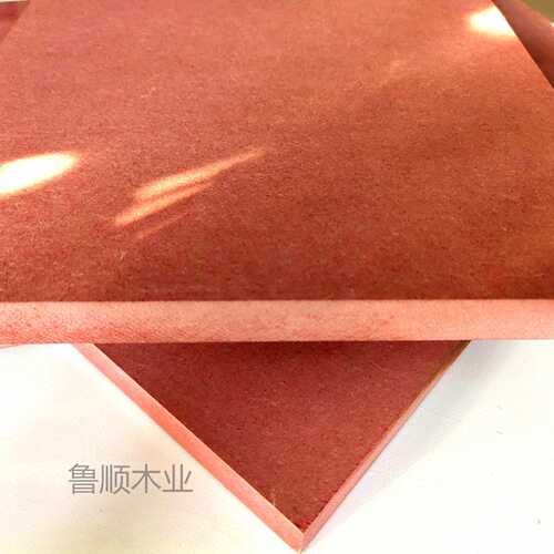 厂家直销3~25mmB1-C级B1-B级阻燃中纤板防火密度板家具板
