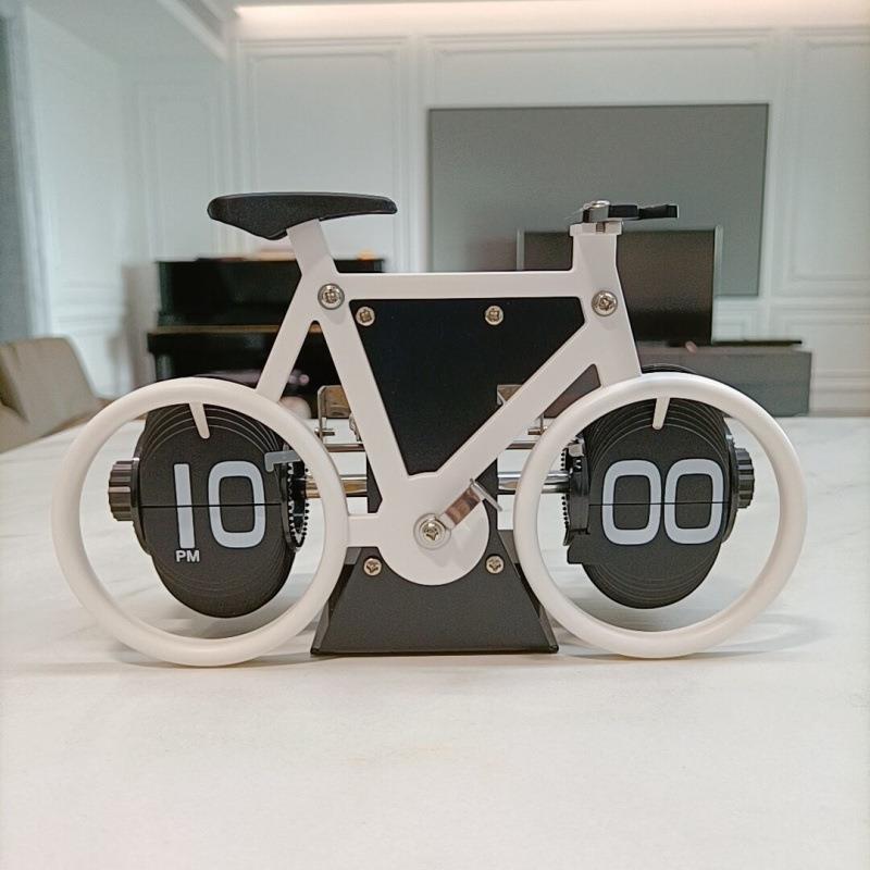 德国自动页钟复古客翻厅摆件行车表翻自页机械时钟闹钟个sQApy3ER