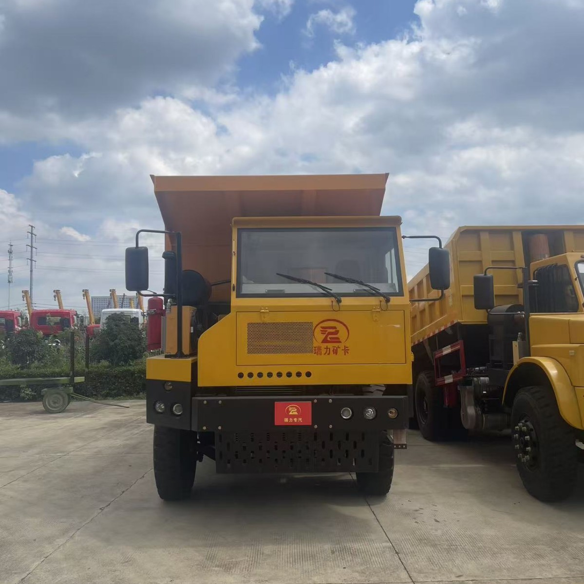 矿山四驱自卸车3.5吨-35吨自卸车 隧洞自卸车低矮矿洞拉矿车