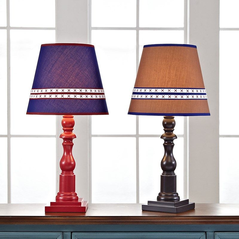 儿童房台灯男孩卧室实木创意个性灯具欧式英伦风样板间装饰床头灯