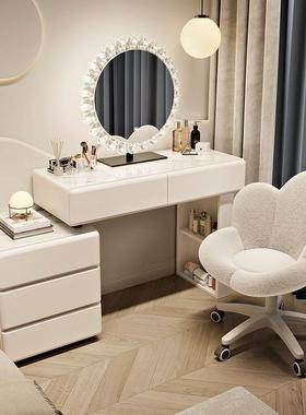 亿IDL斯伦诺法一式租奶油风网红梳梳妆台斗柜体出房间高档卧室妆