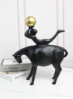 件现代简塑约新中式牧马人售摆雕样板房楼处书-房客厅软装饰品