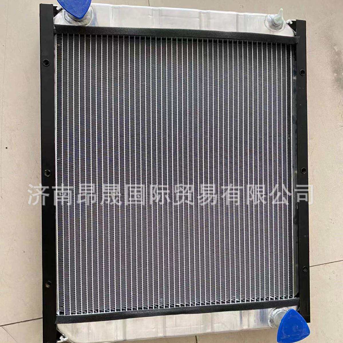 跨境重汽HOWO轻卡配件LG9704530008散热器总成(云内4102/170)