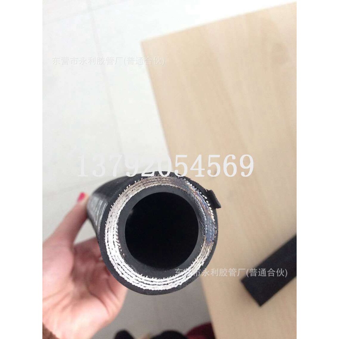 直销耐磨液压油管耐高温高压钢丝编织蒸汽胶管耐高温橡胶管