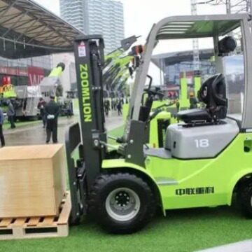 FD18Z柴油叉车全柴发动机内燃叉车