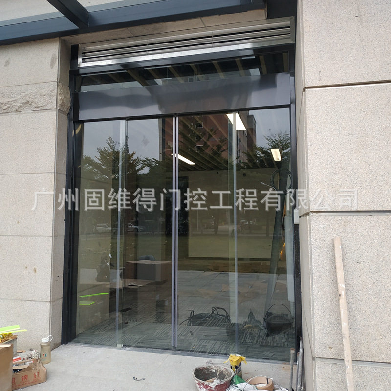 广州2023简约款钢化玻璃感应自动门厂家货源