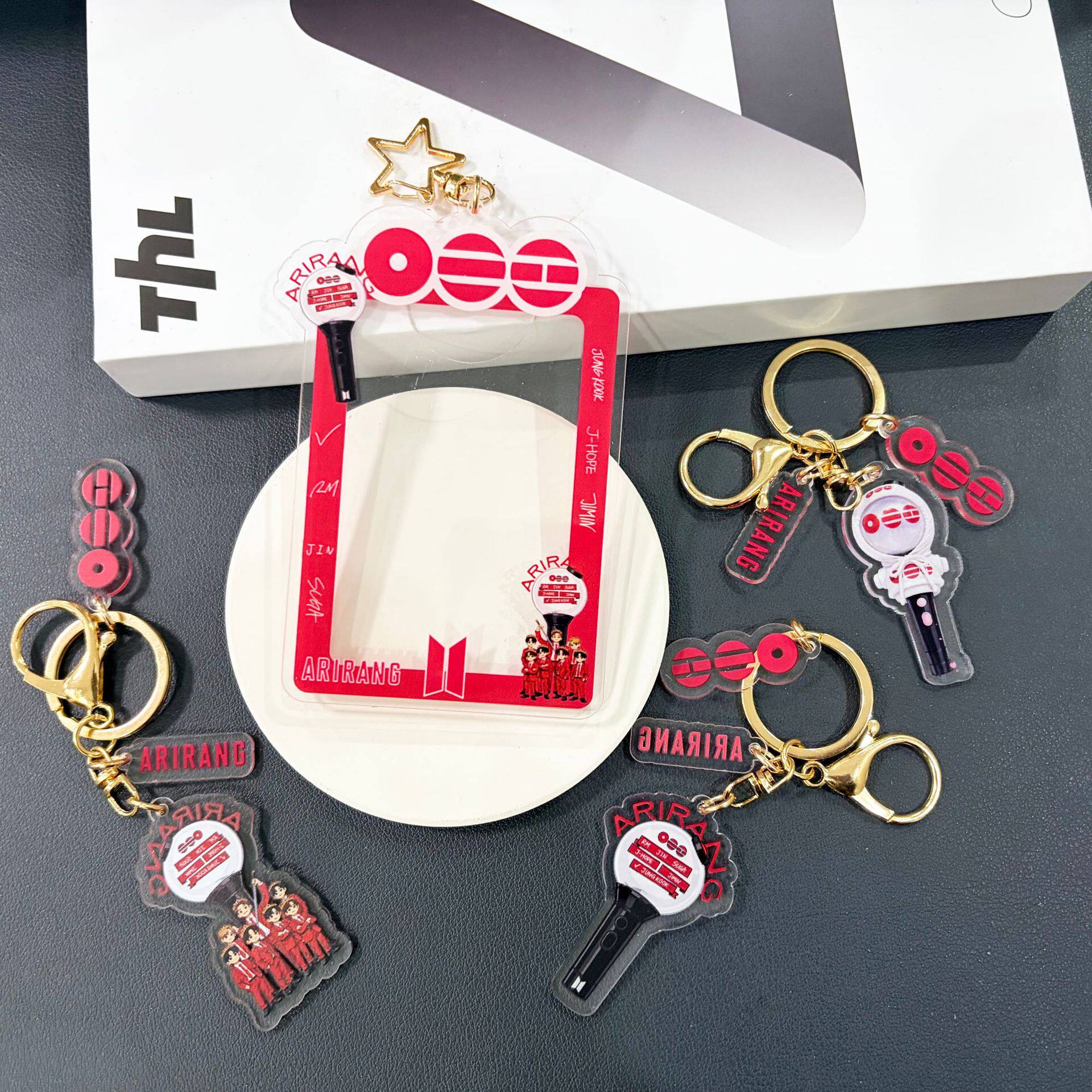 防弹少年团巡演插卡相框钥匙扣爱豆小卡收纳sk挂件饰品明星周边