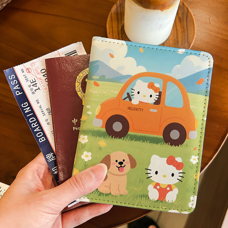 可爱的HelloKitty护照夹证件包保护套多功能卡包出国旅行便携收纳