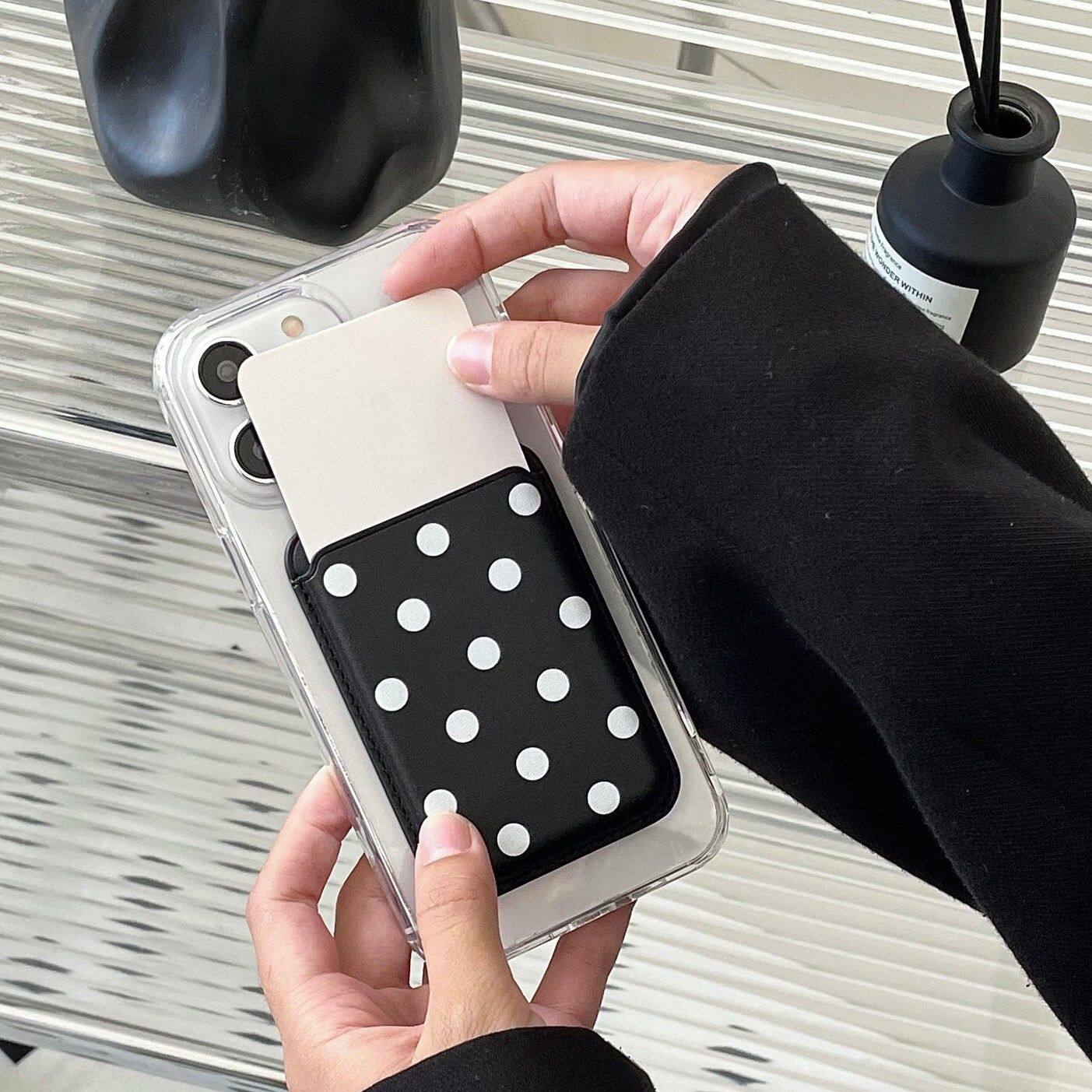 韩国ins风磁吸卡套pu皮革适用iPhone苹果壳背贴波点插卡槽饭卡包6定制