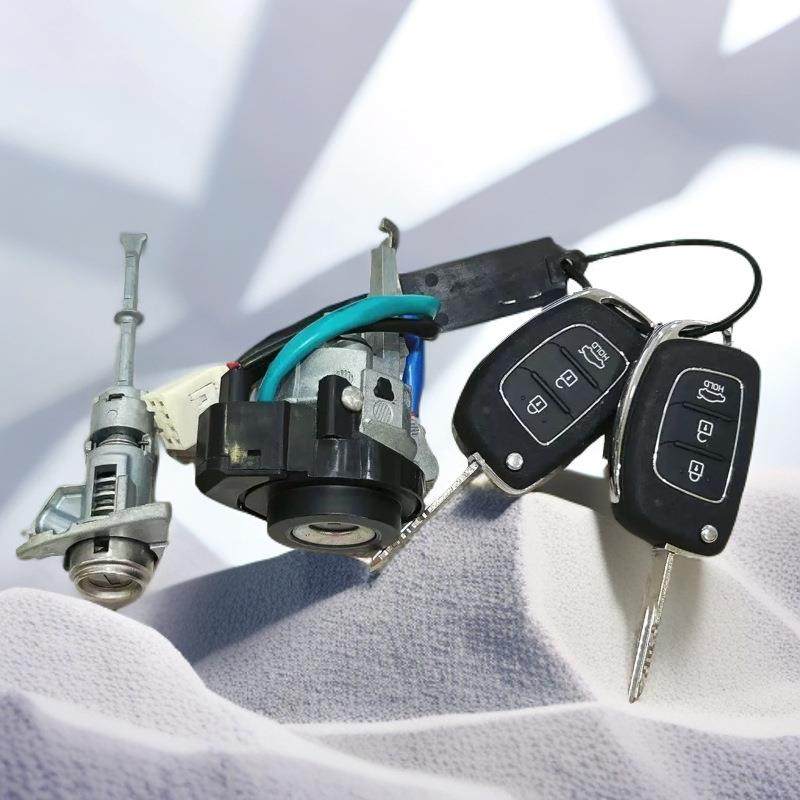 适用现代名图全车锁点火锁左门锁芯折叠原装遥控钥匙总成