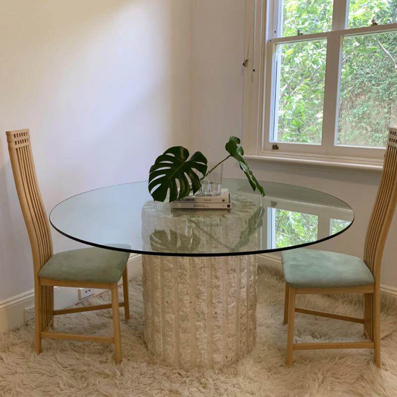 钢化玻璃餐桌洞石现代洽谈桌酒店会议桌餐厅大理石轻奢圆形桌大气