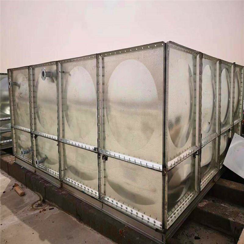 钢板经过模具冲压成凹凸状的热镀锌水箱螺丝连接无焊缝密封不漏水