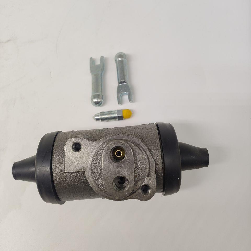 叉车配件杭叉CPCD80-100刹车制动分泵轮缸右轮