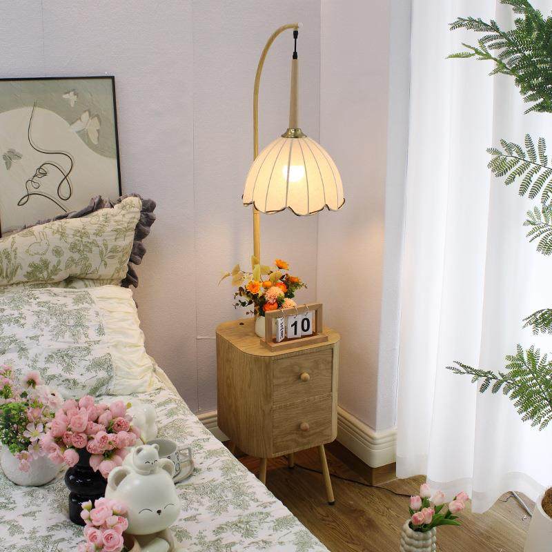 奶油风原木色落地灯客厅沙发边几置物架一体卧室床头柜氛围台灯,节庆用品/礼品,新娘配件,淘宝优惠券,粉丝福利购,淘宝优惠卷