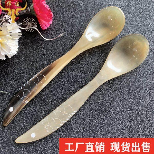 新款牛角鱼柄勺长柄牛角鱼勺牛角饭勺茶叶勺牛角梳子厂家勺子,特色手工艺,其他特色工艺品,淘宝优惠券,粉丝福利购,淘宝优惠卷