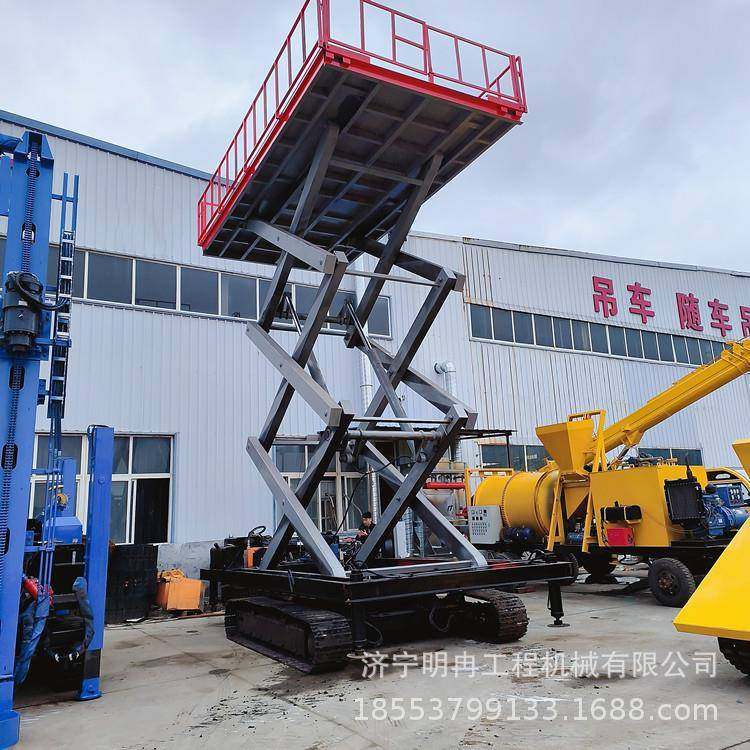 温室大棚搭建举高作业车室外荒地运输搬建履带式升降平台承重2T