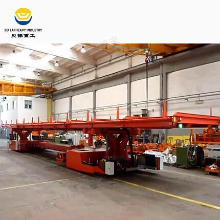 带倾斜甲板麦克纳姆轮自行式运货升降机剪叉全方位移动升降平台