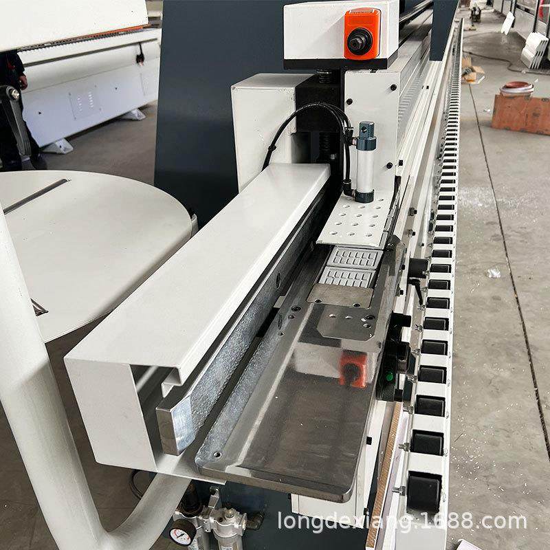 厂家直销全自动封边机半自动全自动封边机木工板式办公家具封边机,标准件/零部件/工业耗材,其他机床配附件,淘宝优惠券,粉丝福利购,淘宝优惠卷