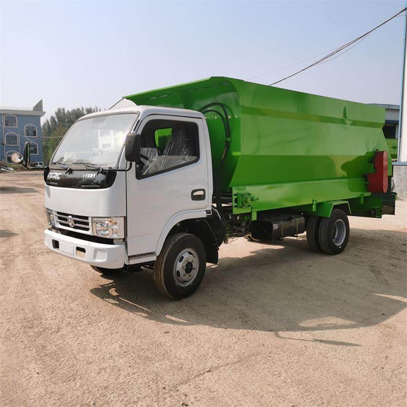 养殖场全日粮牧草饲喂车7立方三轮喂料车简介草料均匀抛撒车,畜牧/养殖物资,特种养殖设备,淘宝优惠券,粉丝福利购,淘宝优惠卷