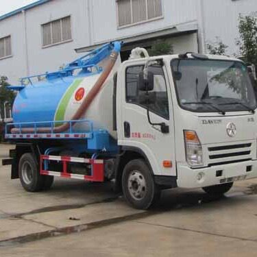 便宜售延吉国六标准10吨吸粪车，抽粪车15897652032张经理