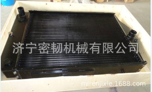 压路机全车配件SR12/SR20/SR16水箱散热器242-03-05000