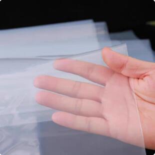 打ZUR包膜膜片膜覆盖顶封防裁尘垫剪塑单片遮顶底防顶水膜货物托