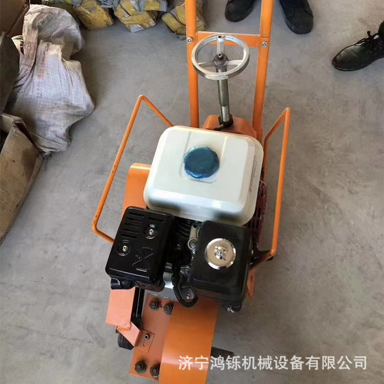 地铁钢轨除锈机 手扶汽油钢丝轮除锈机 成都钢轨除锈机