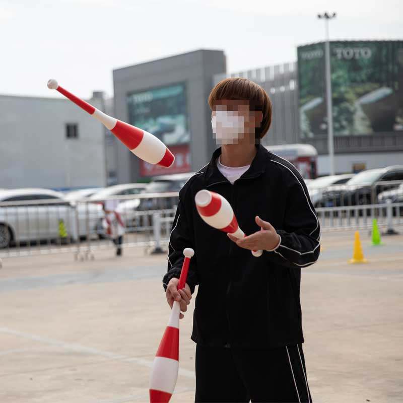 杂耍樽杂耍棒小丑暖场手技棒杂技演出道具杂耍捷克棒