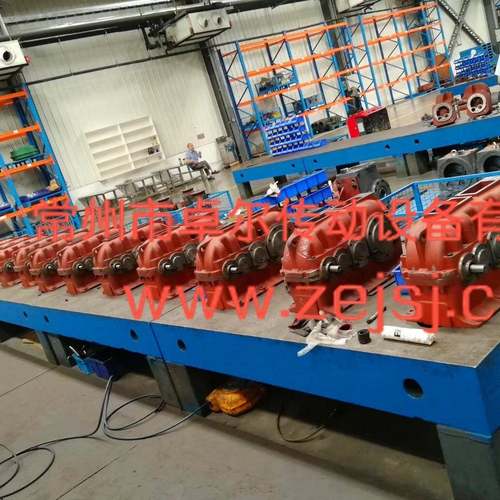 QJD-D减速机供应QJD-D710QJD-D500QJD-D400起重机减速机