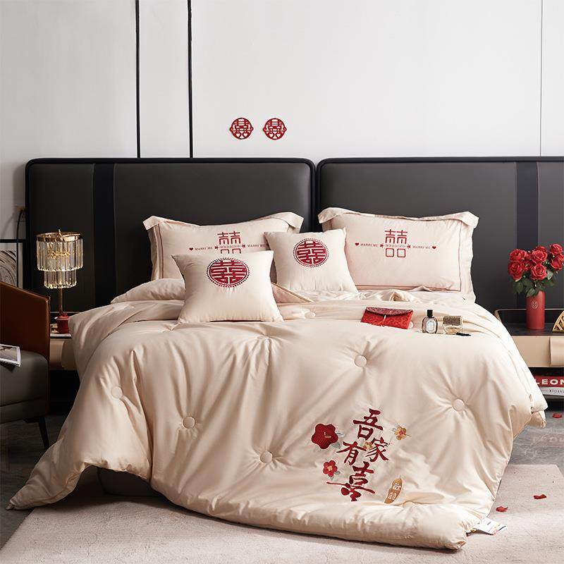 大豆被春秋被四季通用婚庆结婚床上用品喜被冬被红色刺绣大豆被芯,纺织面料/辅料/配套,纺织机械配件,淘宝优惠券,粉丝福利购,淘宝优惠卷